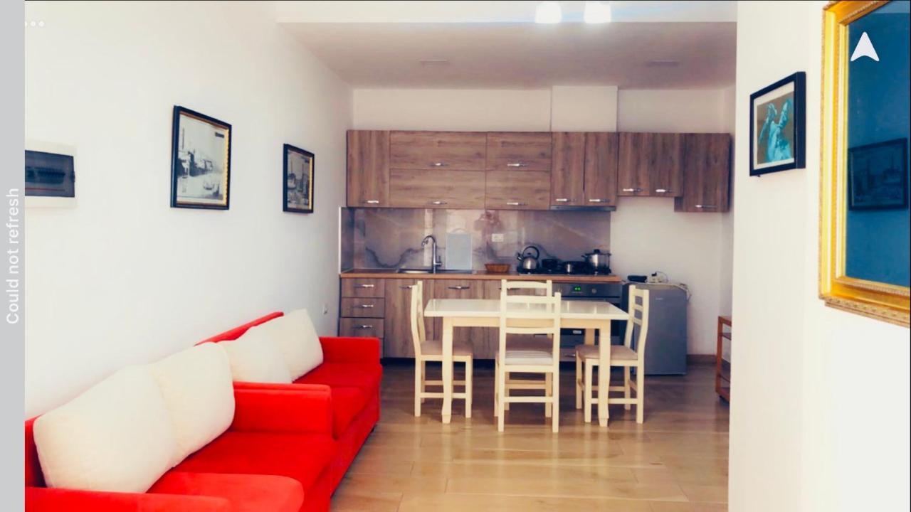 Apartments On The Beach Sarande Bagian luar foto