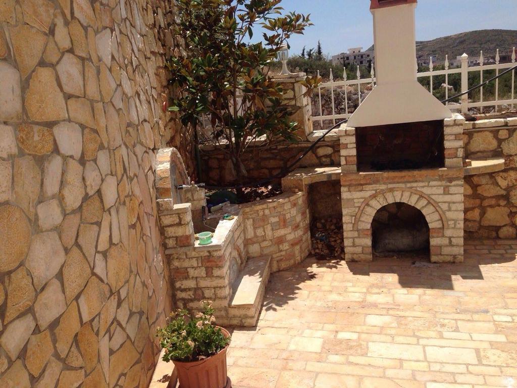 Apartments On The Beach Sarande Bagian luar foto