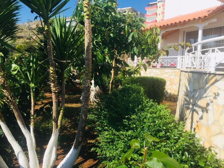 Apartments On The Beach Sarande Bagian luar foto